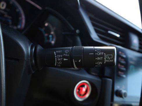 Used 2021 Honda Civic EX image 19