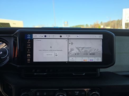 Used 2024 Jeep Wrangler Sport S image 25