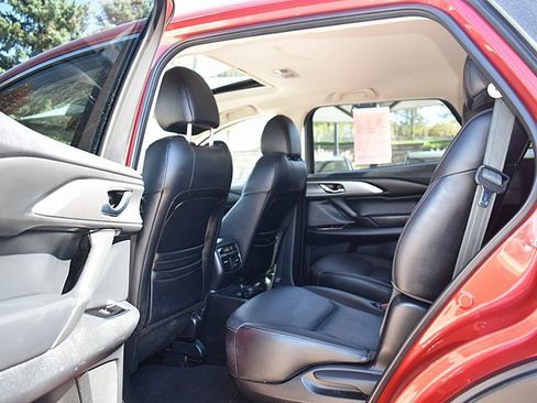 Used 2023 MAZDA CX-9 Touring image 23