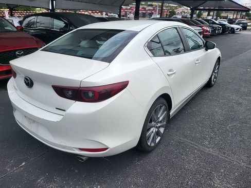 Used 2025 MAZDA MAZDA3 s FWD image 8