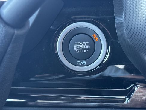 New 2026 RAM 2500 Limited AWD/4WD image 21