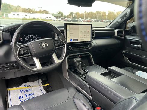 Used 2024 Toyota Tundra Platinum image 19