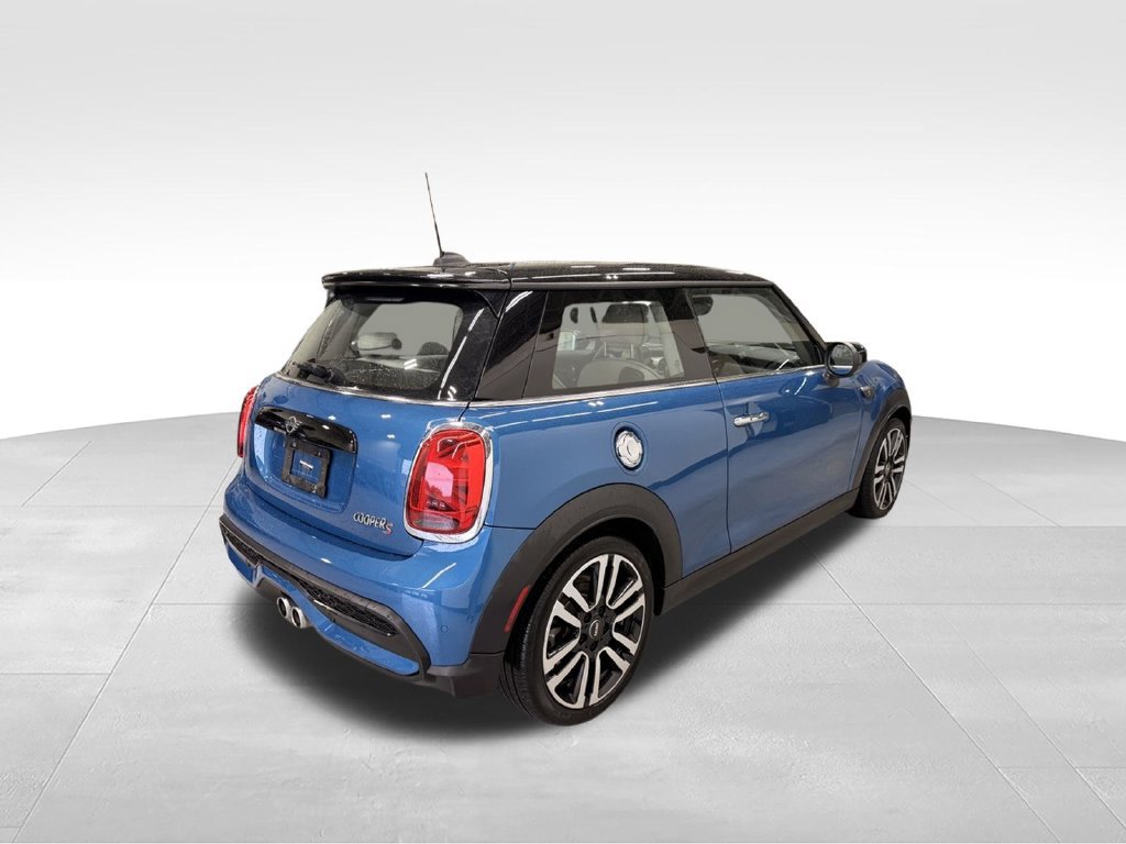 Certified 2023 MINI Cooper S FWD image 6