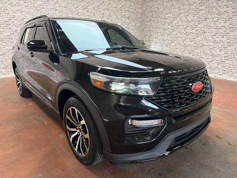 Used 2022 Ford Explorer ST-Line AWD/4WD image 9