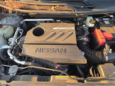 Used 2023 Nissan Rogue Platinum image 23