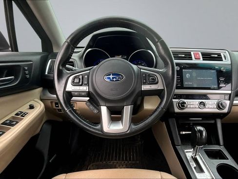 Used 2015 Subaru Legacy 2.5i Limited AWD/4WD image 8