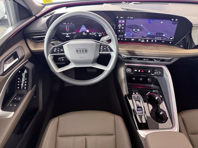 Certified 2025 Audi Q5 Premium w/ Convenience Package AWD/4WD image 12