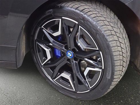 Used 2023 BMW iX xDrive50 w/ Ultimate Package 2 image 34