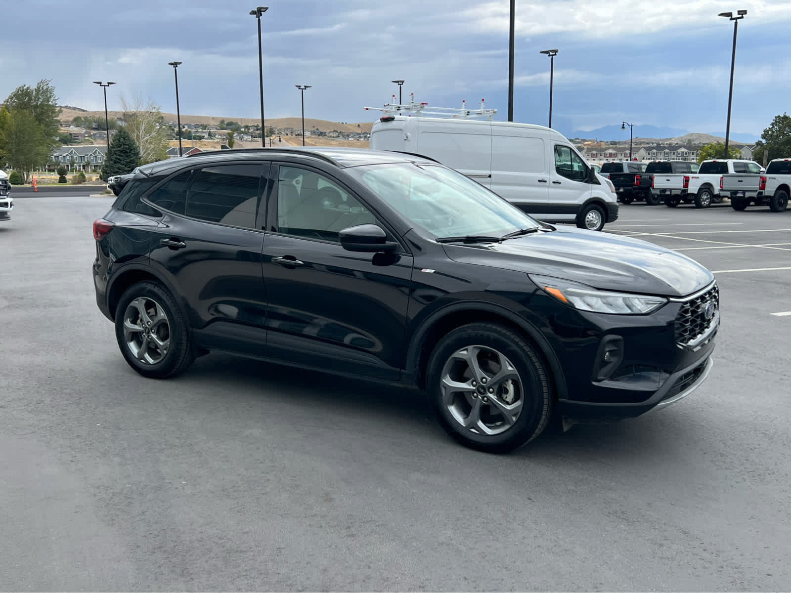 Used 2025 Ford Escape ST-Line Select AWD/4WD image 5