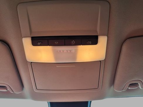 Used 2024 Nissan Altima 2.5 SV FWD image 15