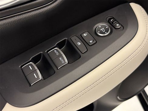 New 2026 Honda HR-V EX-L image 22