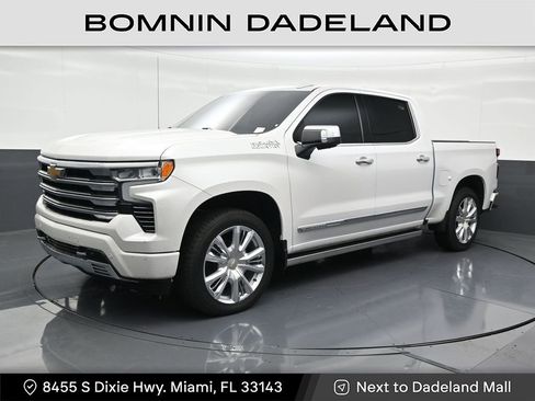 Used 2023 Chevrolet Silverado 1500 High Country w/ High Country Premium Package image 1