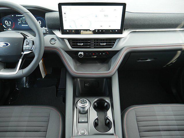 New 2026 Ford Explorer ST-Line w/ ST-Line Street Pack AWD/4WD image 20