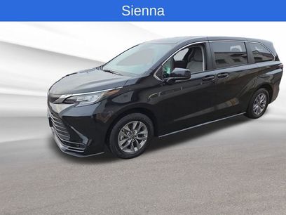 Used 2023 Toyota Sienna LE