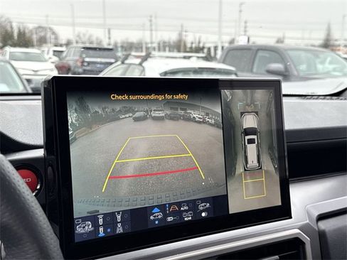 Used 2025 Toyota 4Runner TRD Off-Road Premium image 19