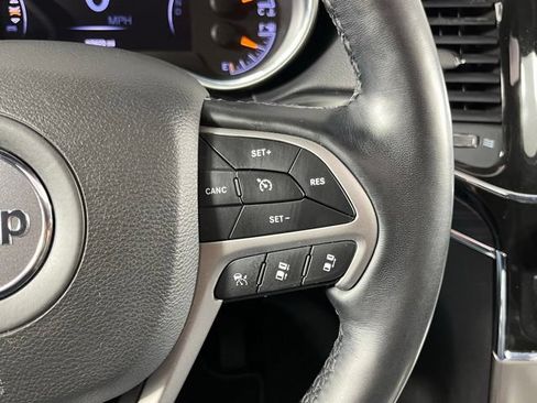 Used 2021 Jeep Grand Cherokee Limited w/ Quick Order Package 28K 80th AWD/4WD image 18