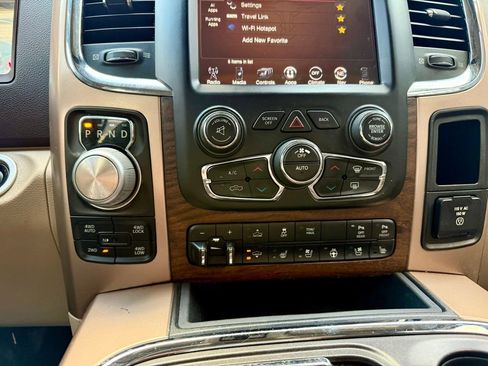 Used 2017 RAM 1500 Laramie Longhorn image 16