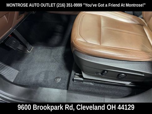 Used 2019 Alfa Romeo Stelvio AWD image 18