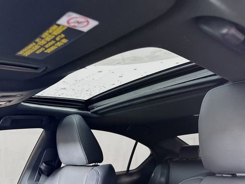 Used 2021 Lexus IS 350 F Sport image 23