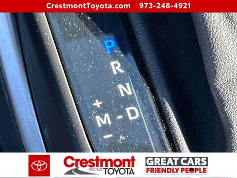 Certified 2023 Toyota Highlander XLE image 28