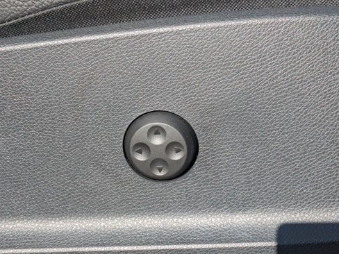 Used 2025 Mercedes-Benz Sprinter 2500 image 22