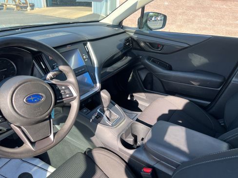 Used 2025 Subaru Legacy AWD/4WD image 12