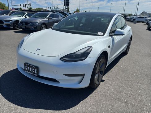 Used 2021 Tesla Model 3 Standard Range Plus RWD image 30