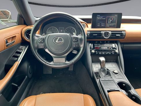 Used 2024 Lexus IS 350 F Sport RWD image 10