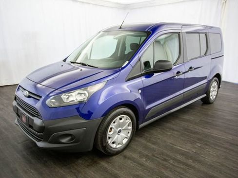 Used 2017 Ford Transit Connect XL image 3
