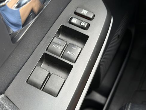 Used 2020 Toyota Tundra Platinum RWD image 18