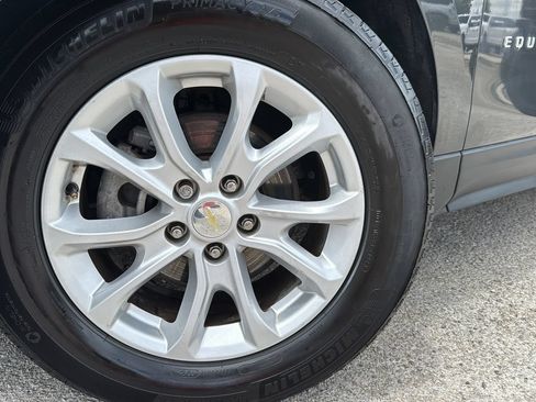 Used 2021 Chevrolet Equinox LT FWD image 30