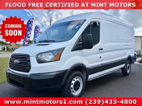 Used 2015 Ford Transit 250 148 Medium Roof RWD image 3