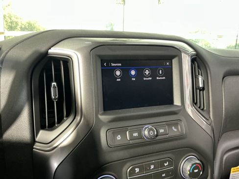 New 2026 Chevrolet Silverado 1500 Custom Trail Boss w/ Midnight Edition AWD/4WD image 19