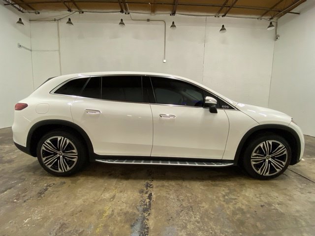 Used 2024 Mercedes-Benz EQS 450+ SUV image 6