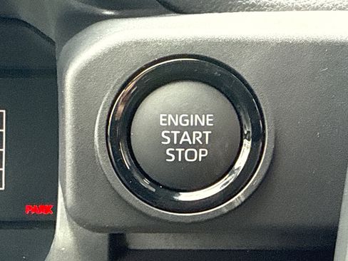 New 2026 Toyota Tacoma SR5 AWD/4WD image 30