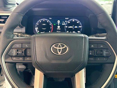 Certified 2025 Toyota Tacoma TRD Off-Road w/ TRD Off Road Upgrade Package image 69