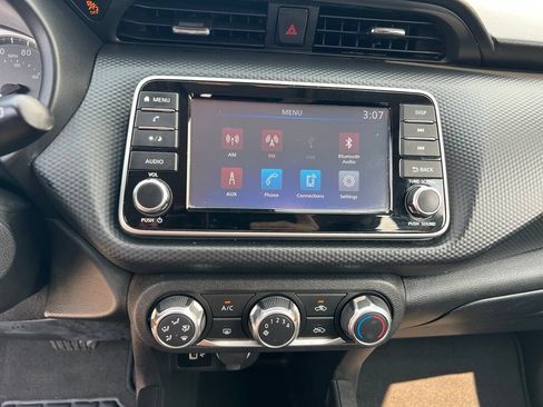 Used 2023 Nissan Kicks S FWD image 32