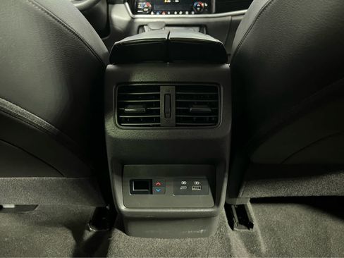 Certified 2023 Nissan Rogue SL w/ SL Premium Package AWD/4WD image 11
