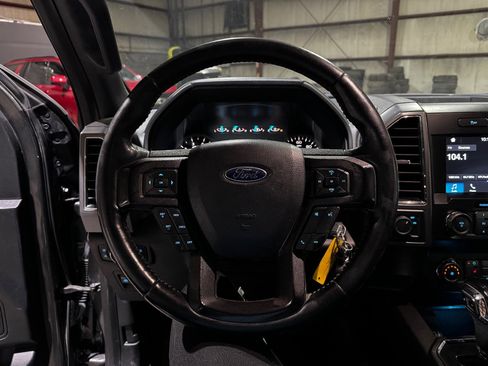 Used 2019 Ford F150 XLT w/ Equipment Group 302A Luxury RWD image 27