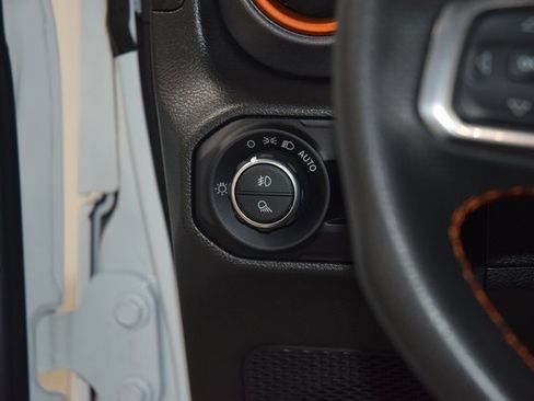 Used 2023 Jeep Gladiator Mojave w/ LED Lighting Group image 32