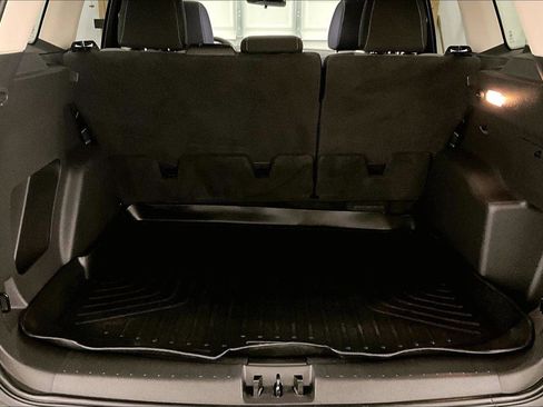 Used 2017 Ford Escape SE image 33