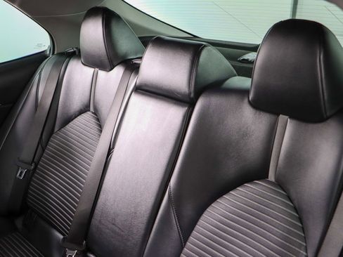 Used 2024 Toyota Camry SE image 24