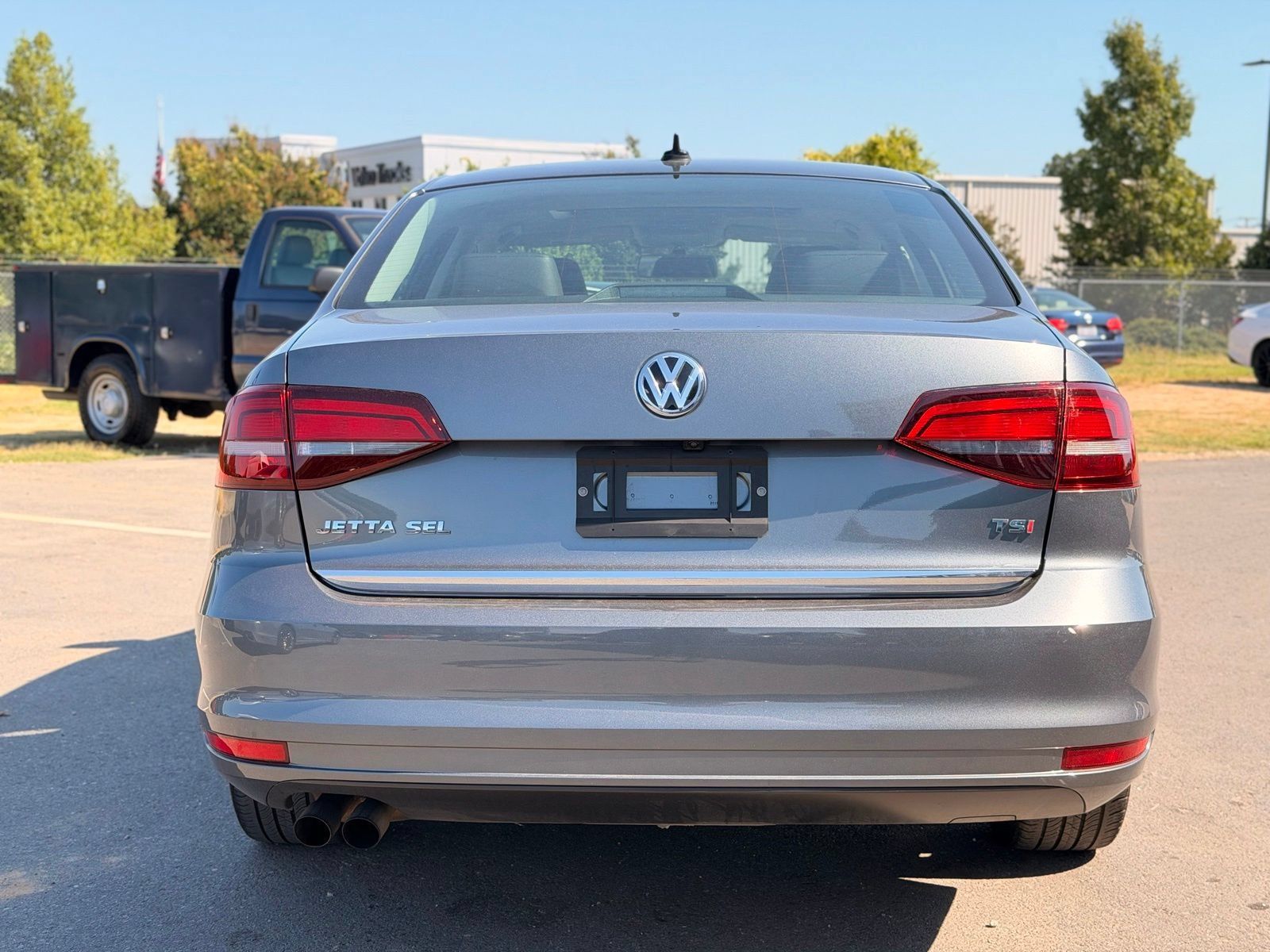 Used 2017 Volkswagen Jetta SEL Premium FWD image 11