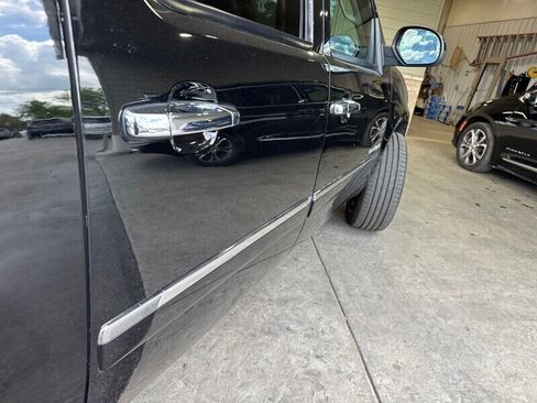 Used 2014 GMC Yukon XL Denali image 11