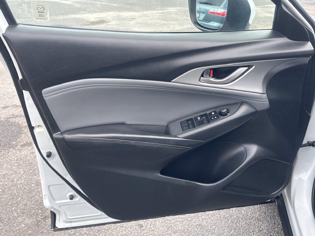 Used 2019 MAZDA CX-3 Touring AWD/4WD image 11