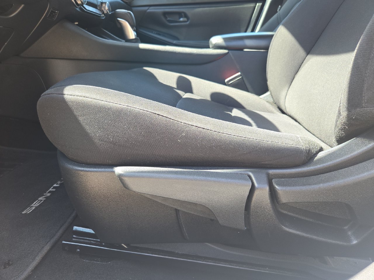 Certified 2024 Nissan Sentra S FWD image 22