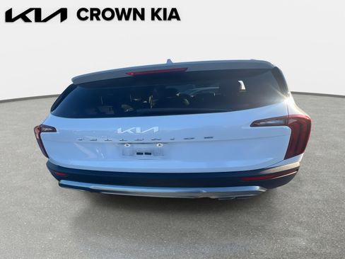 Certified 2022 Kia Telluride S image 6