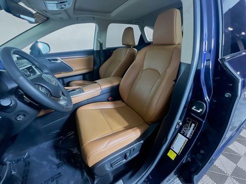 Used 2022 Lexus RX 350L Premium image 9