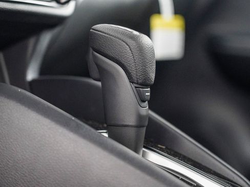 New 2025 Nissan Versa SV w/ Trunk Package image 24