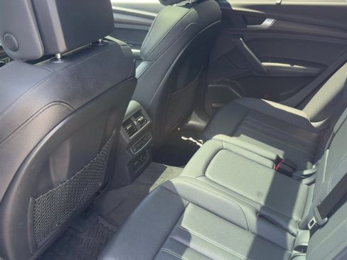 Used 2021 Audi Q5 Prestige AWD/4WD image 10